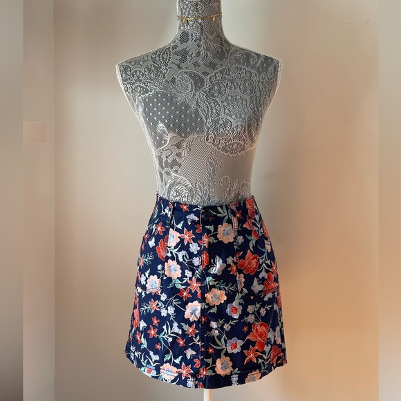 ST JOHNS BAY Floral Print Skort - Picture 4 of 6